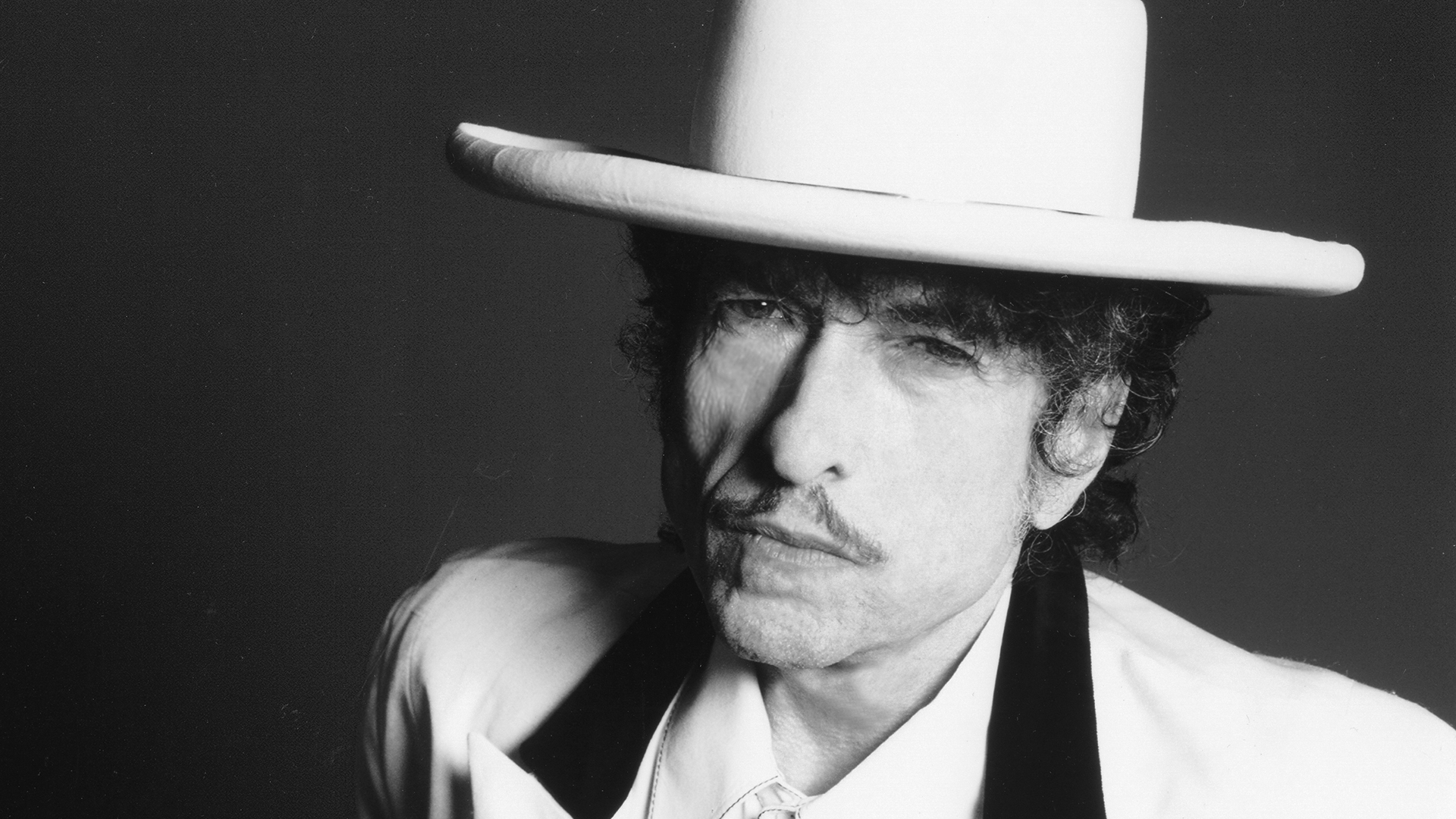 Universal Music Publishing Group Acquires Bob Dylan’s Entire Catalog Of Songs image
